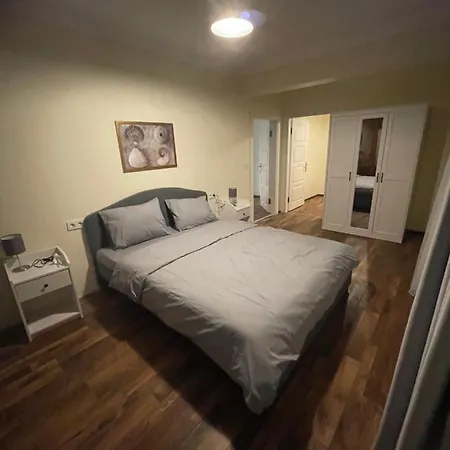 Sultan Villa, Merkez Mahallesi Dogu Sirti Caddesi Sultan Sitesi H-2 * Kadikoy (Yalova)