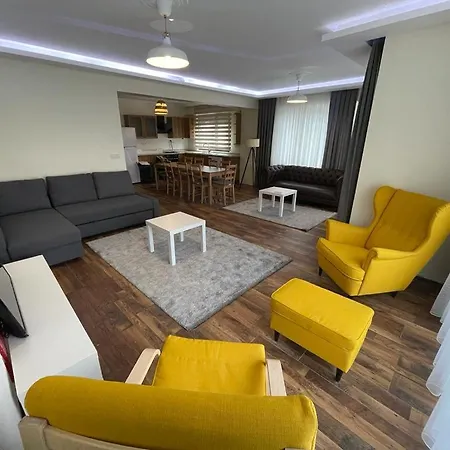 Sultan Villa, Merkez Mahallesi Dogu Sirti Caddesi Sultan Sitesi H-2 *