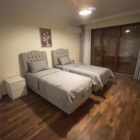 ヴィラ Sultan Villa, Merkez Mahallesi Dogu Sirti Caddesi Sultan Sitesi H-2 *