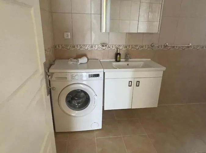 Sultan Villa, Merkez Mahallesi Dogu Sirti Caddesi Sultan Sitesi H-2 Βίλα *