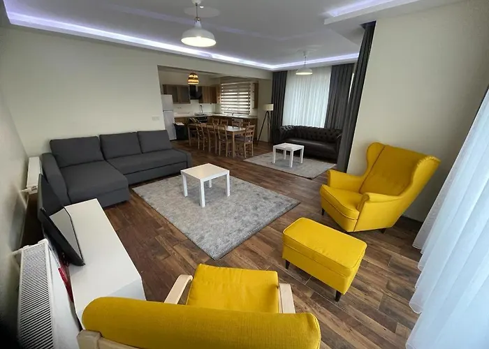 Sultan Villa, Merkez Mahallesi Dogu Sirti Caddesi Sultan Sitesi H-2 *