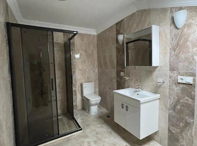 Sultan Villa, Merkez Mahallesi Dogu Sirti Caddesi Sultan Sitesi H-2 Βίλα *